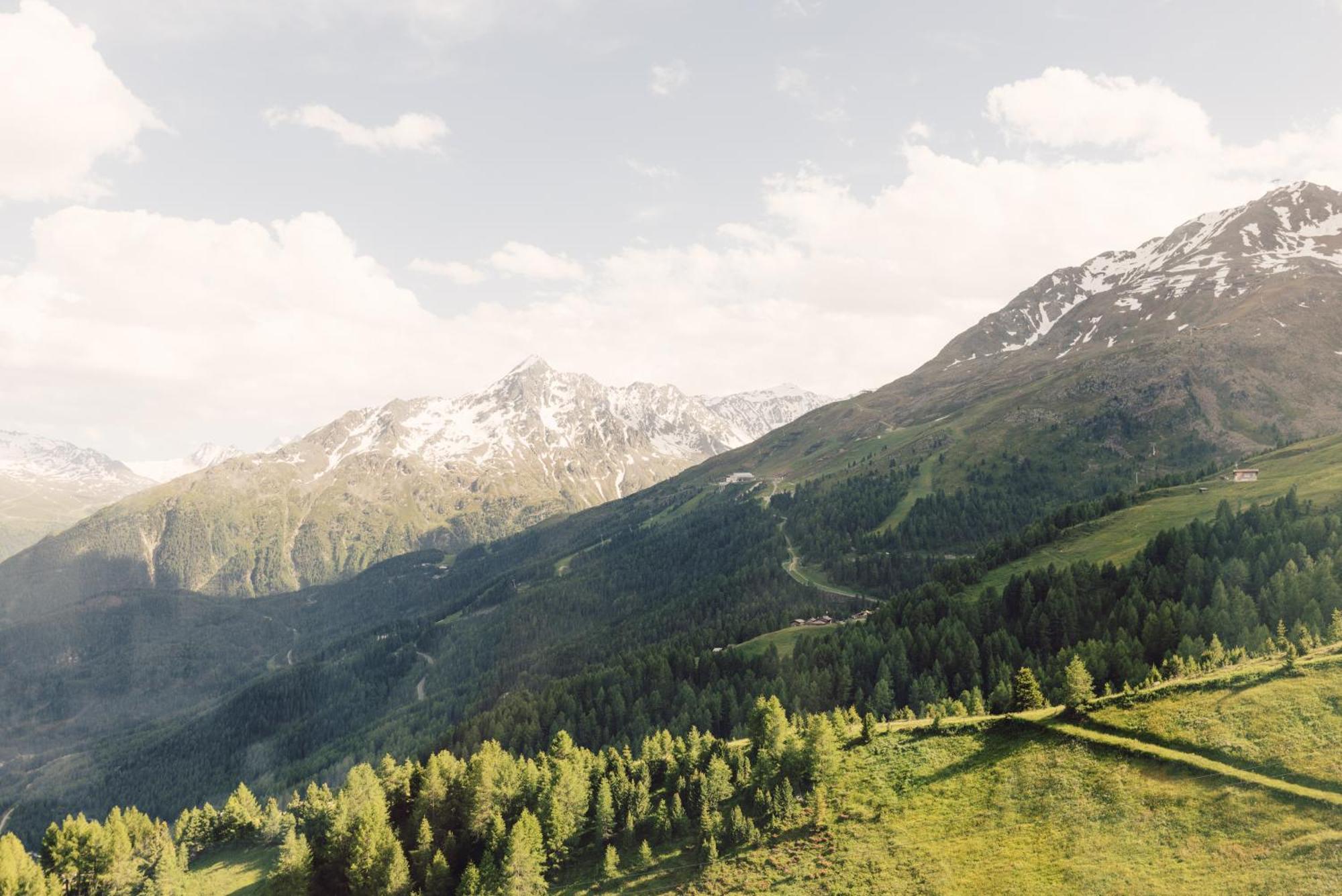 Hotel Schoene Aussicht Sölden Esterno foto
